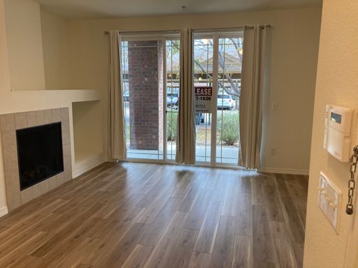 Listing photo thumbnail