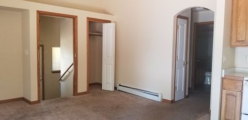 Listing photo thumbnail