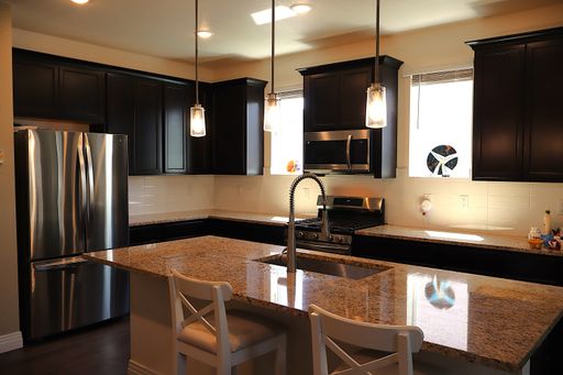 Listing photo thumbnail