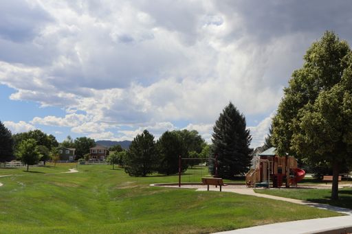 Listing photo thumbnail