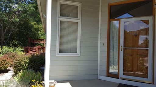 Listing photo thumbnail