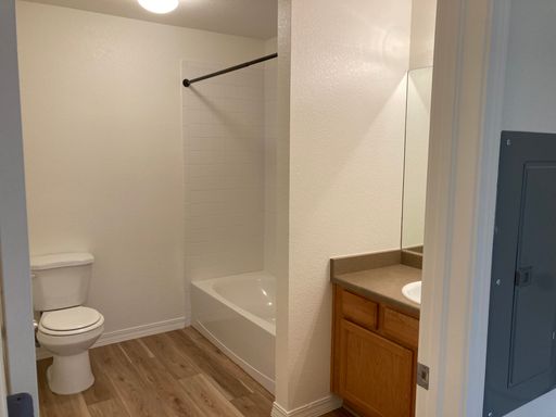 Listing photo thumbnail