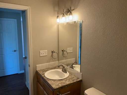 Listing photo thumbnail
