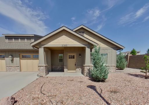 Extraordinary Townhome In Stetson Hills! – photo 1