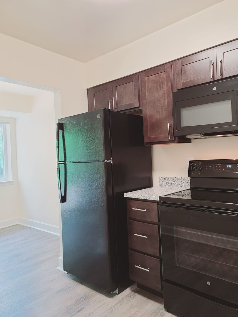 14208 Grand Pre Rd, Unit 204, Silver Spring, MD 20906