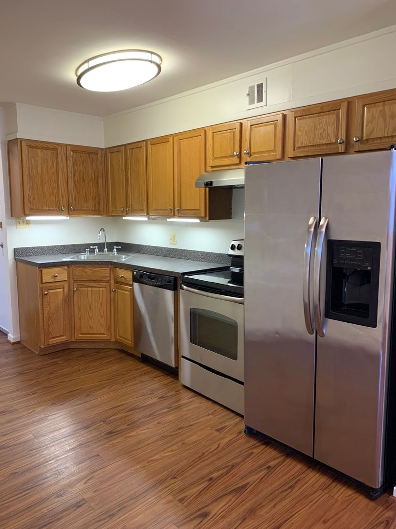 Rockville Apartment: 5301 Randolph Road