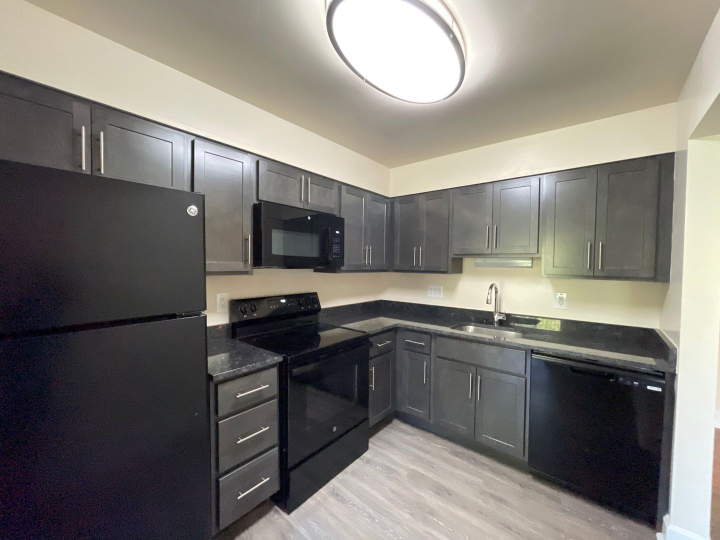 Silver Spring Apartment: 14207 Grand Pre Road