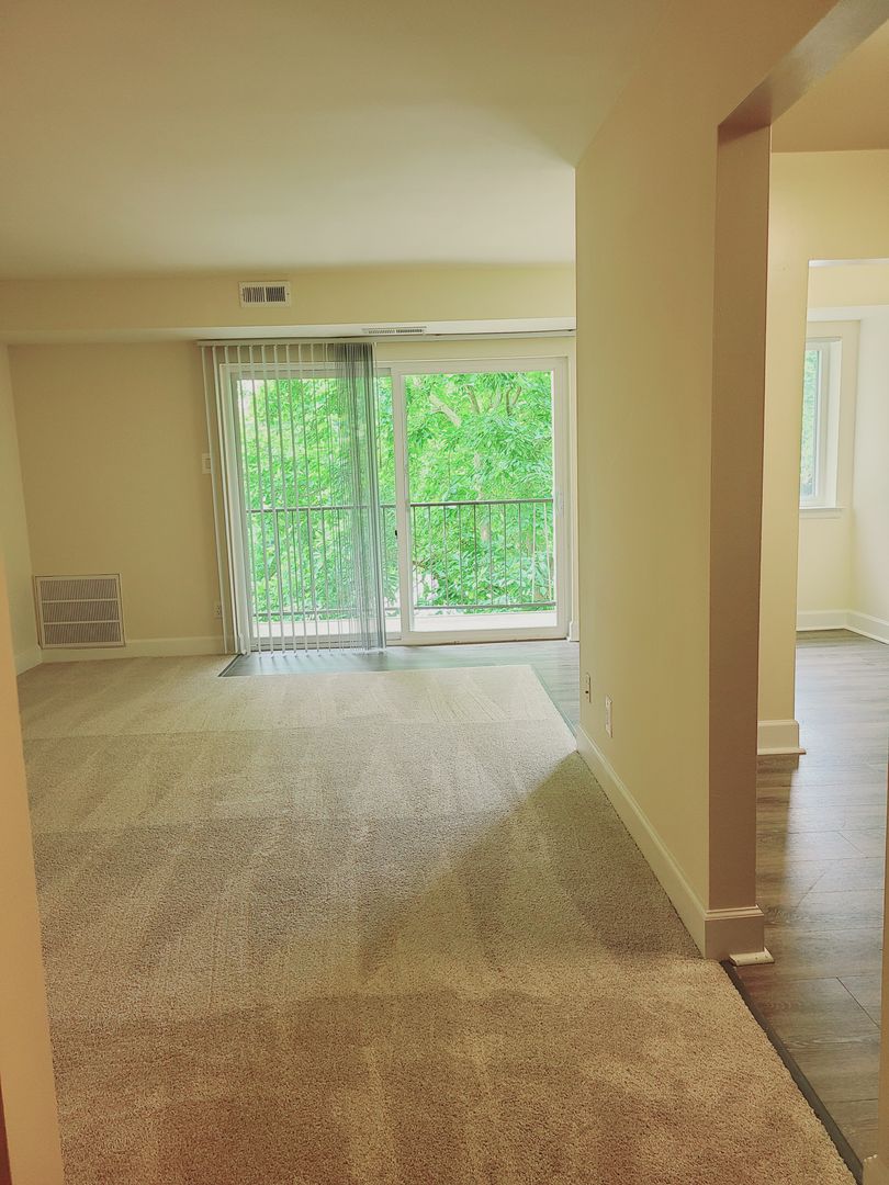 14208 Grand Pre Rd, Unit 204, Silver Spring, MD 20906