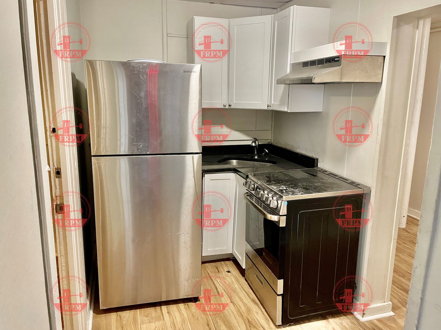 Fall River Apartment: 197 Rodman St