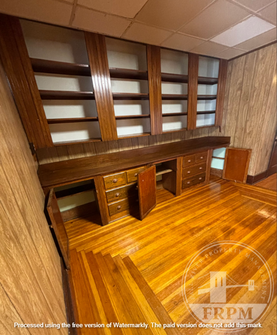 Fall River Apartment: 240-250 Osborn St