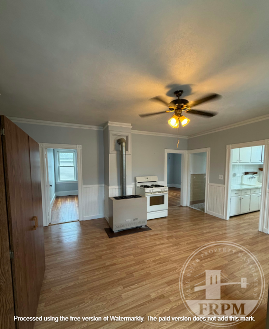 Bristol Apartment: 15 Roma St