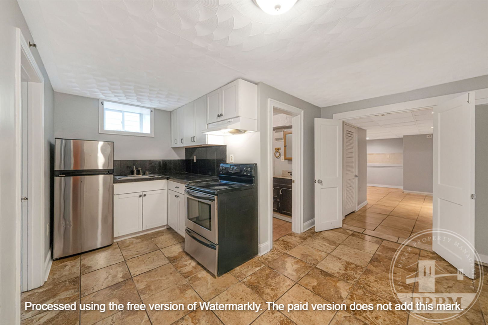 Fall River Apartment: 186 John St