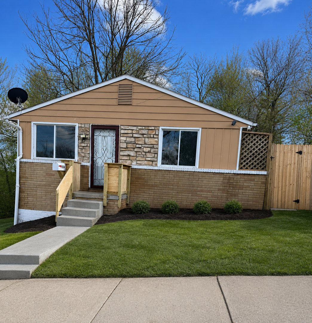 Canton House: 1524 Parkhill PL NE