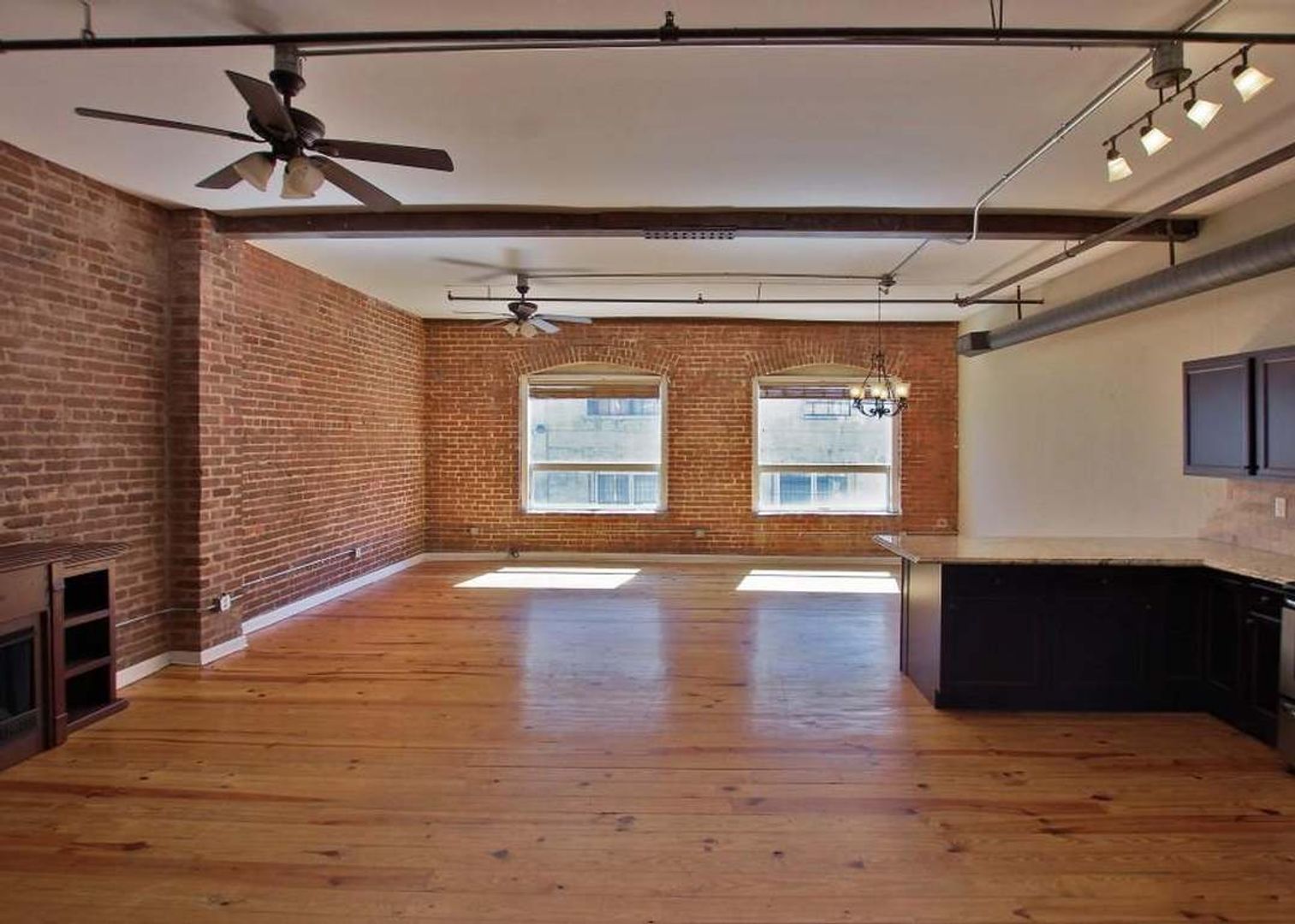 Atlanta House: 150 Walker Street