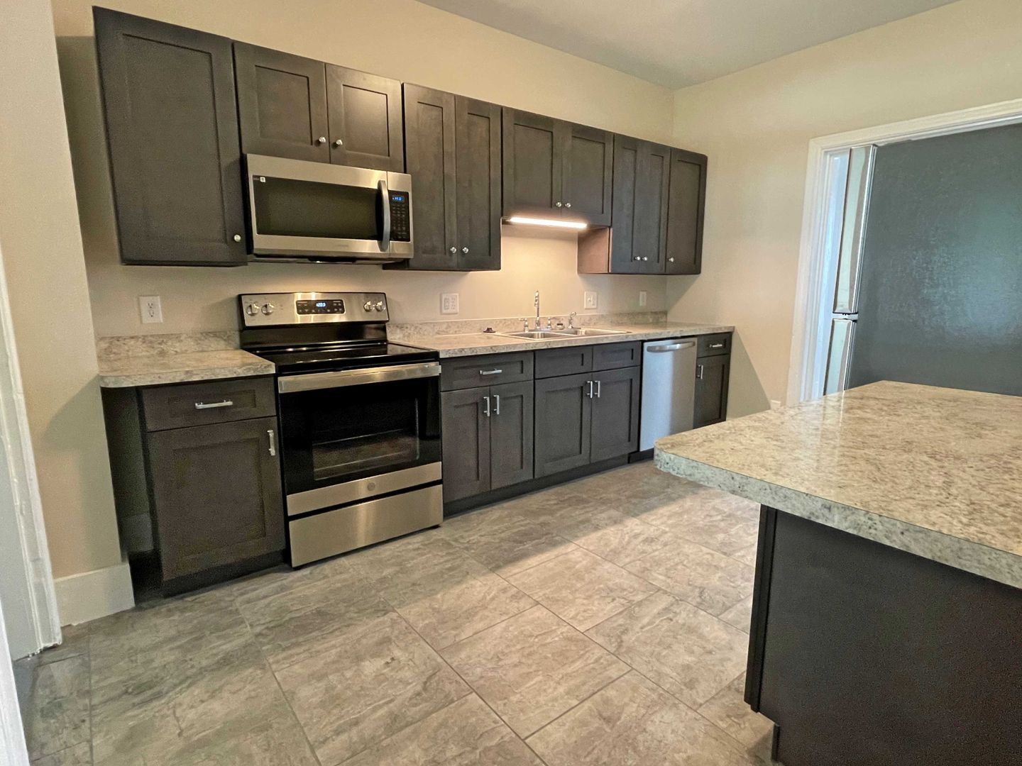 Camp Hill Apartment: 113-115 E Main Street