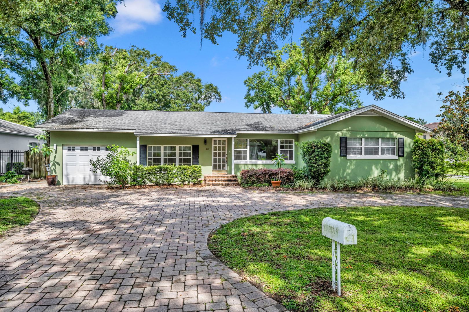 Winter Park House: 1816 Mizell Ave