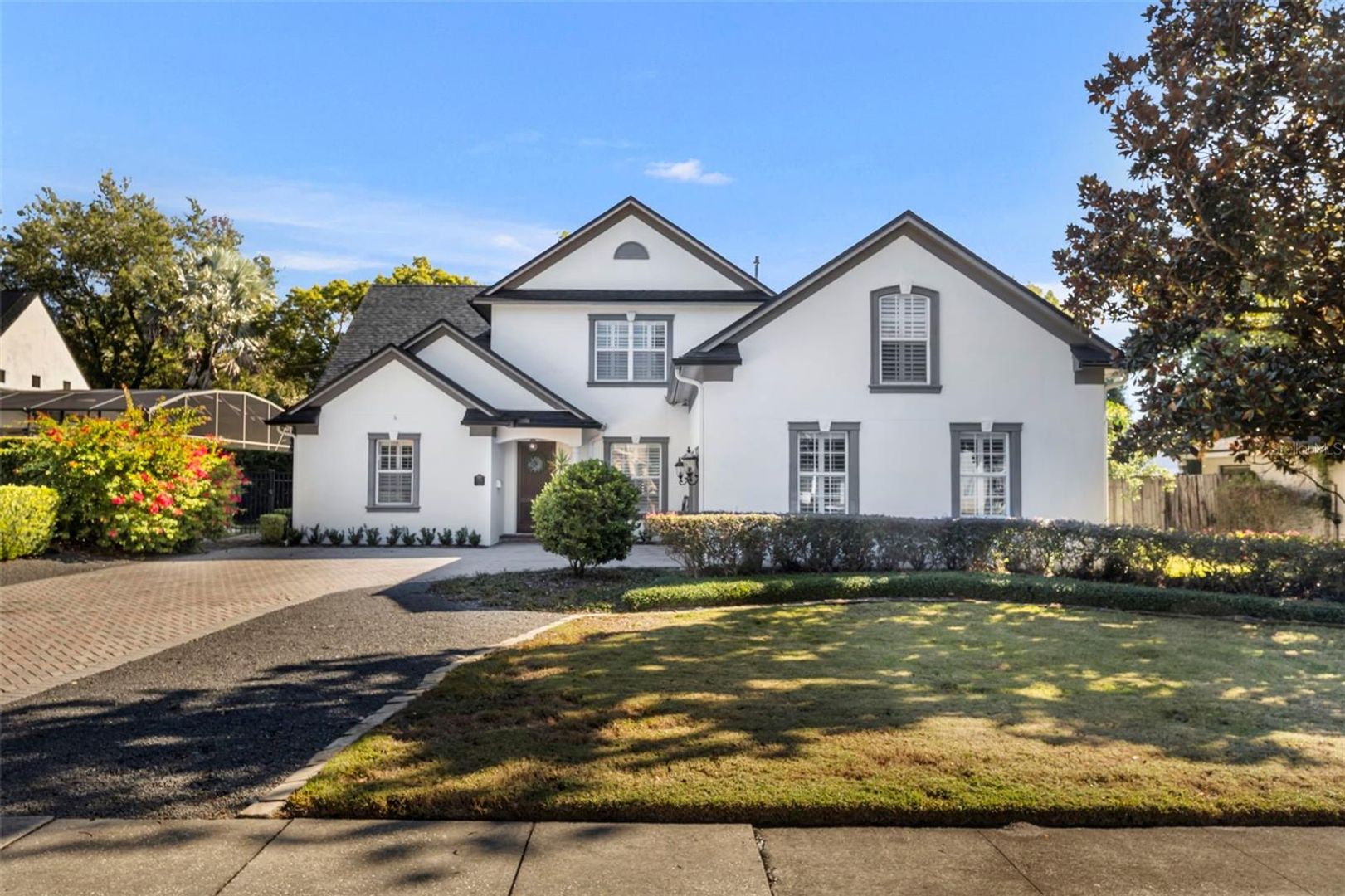 Winter Park House: 1350 Lyndale Blvd