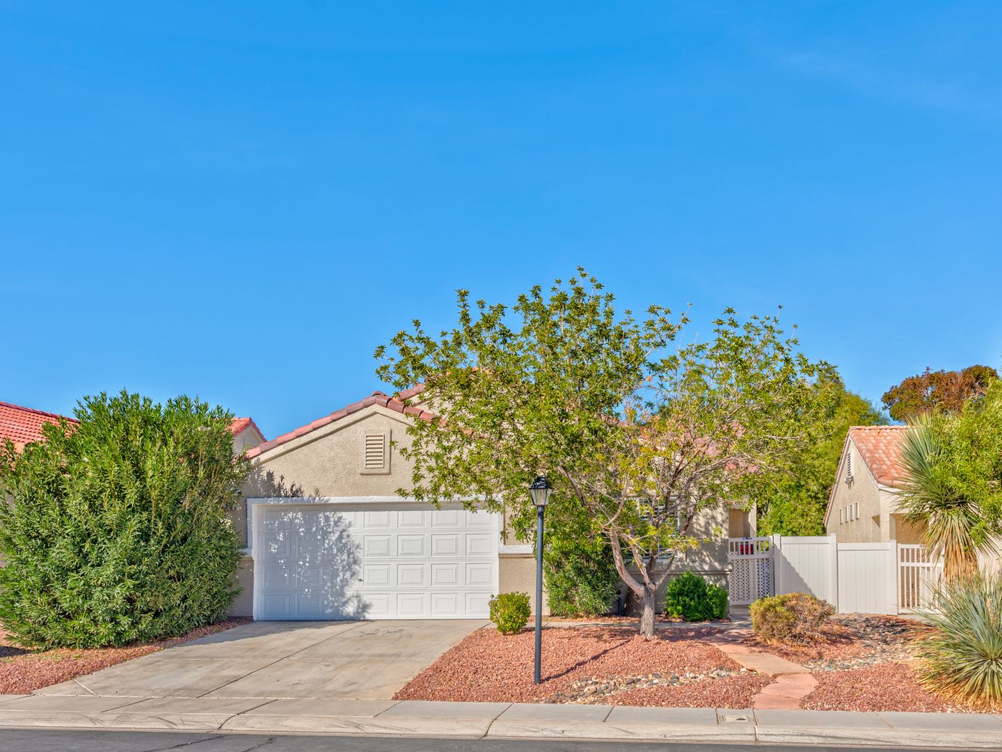 North Las Vegas House: 426 River Glider Ave