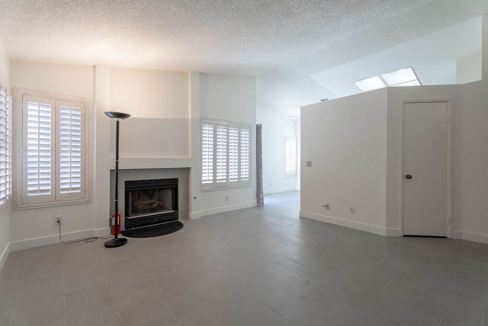 Las Vegas House: 7045 Sawtooth Dr