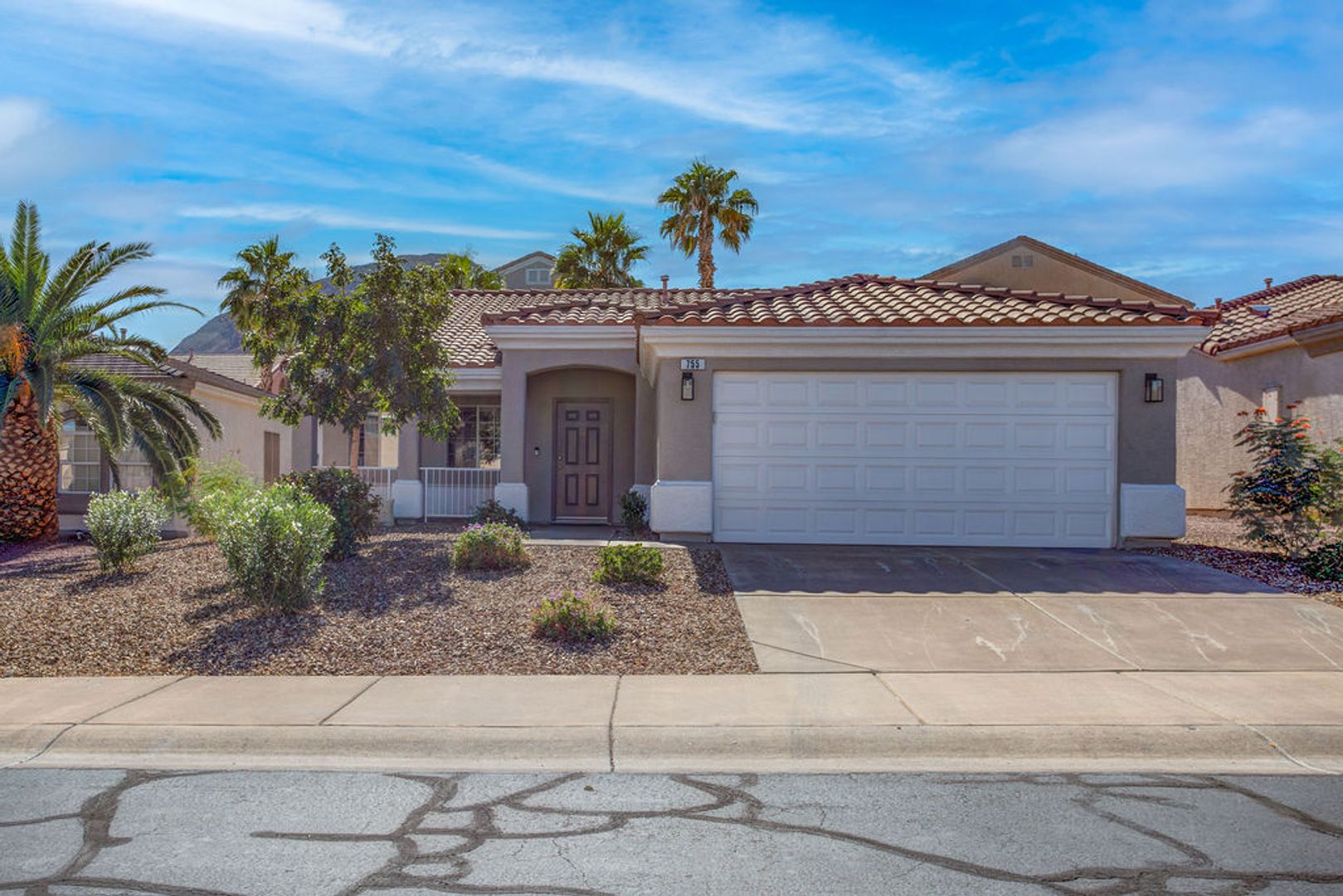 Henderson House: 755 Camino Del Ray