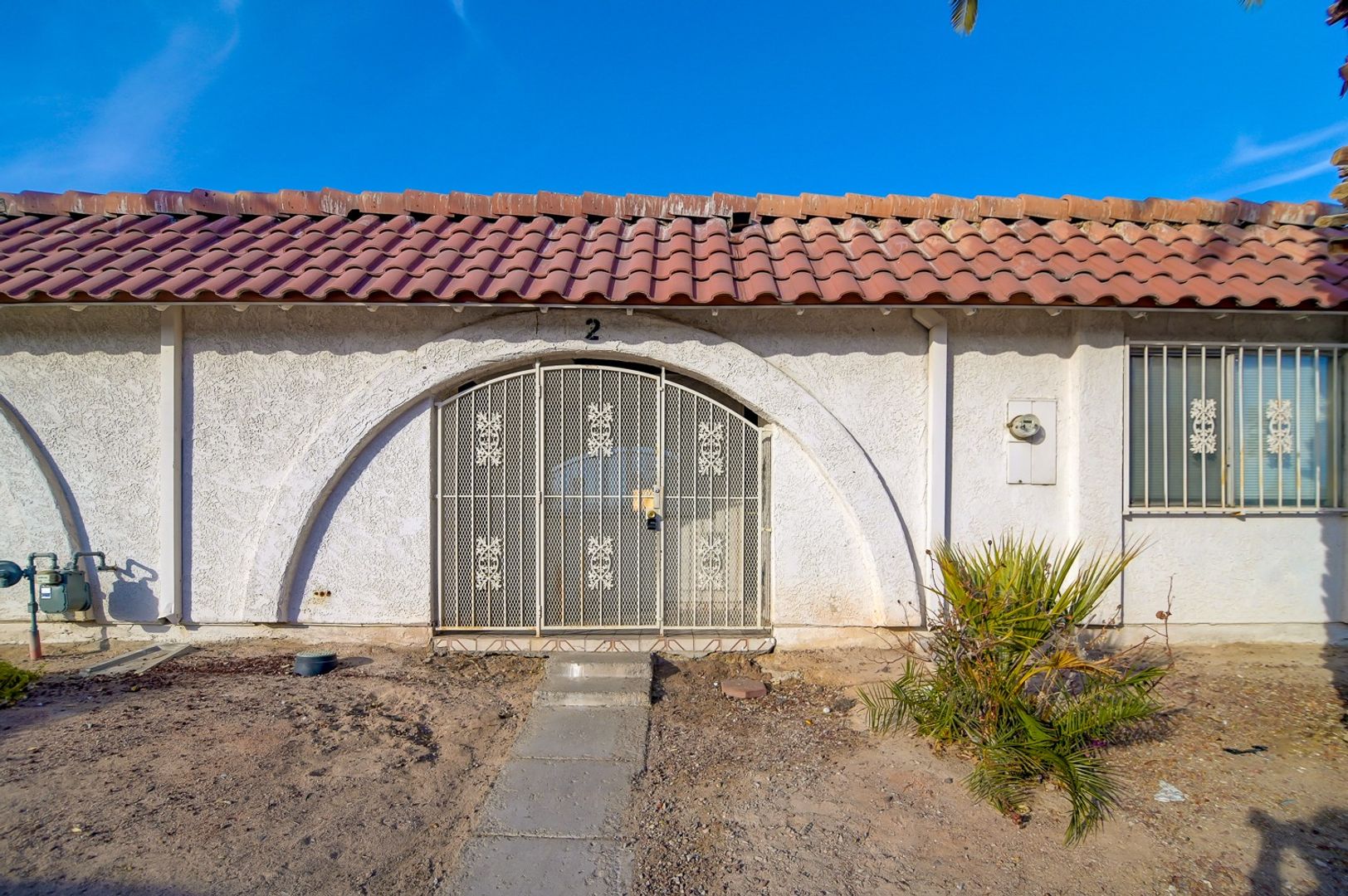 Las Vegas Townhome: 824 Hedge Way Unit 2