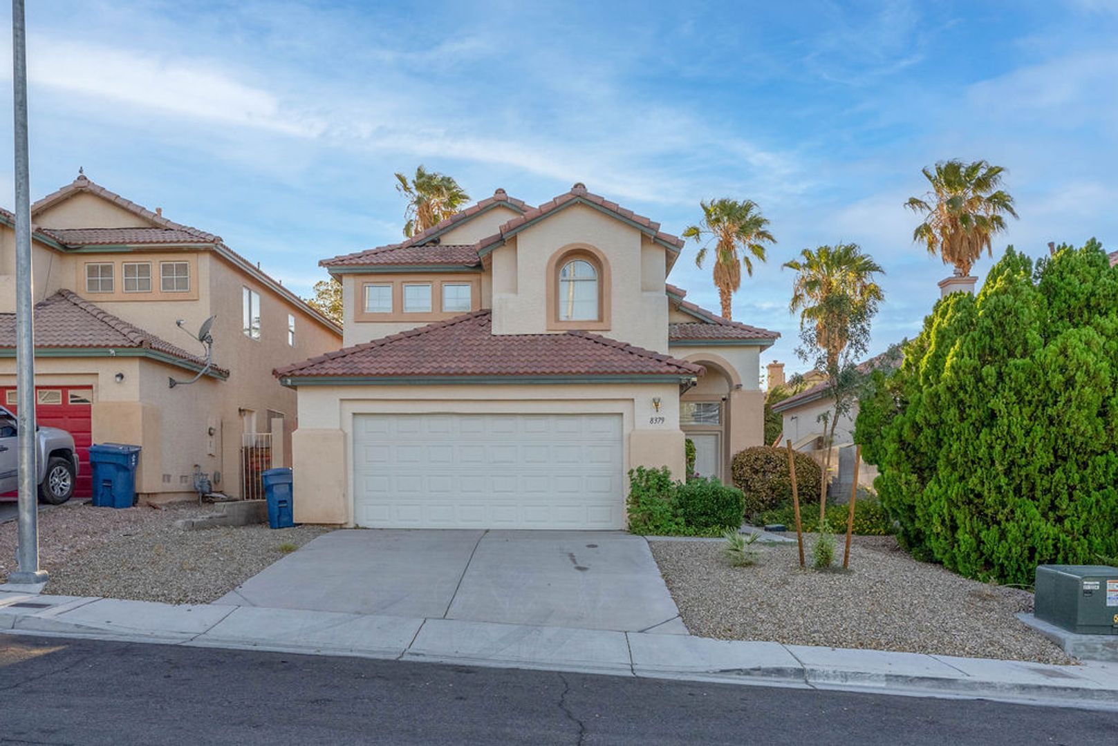 Las Vegas House: 8379 Rockefeller St