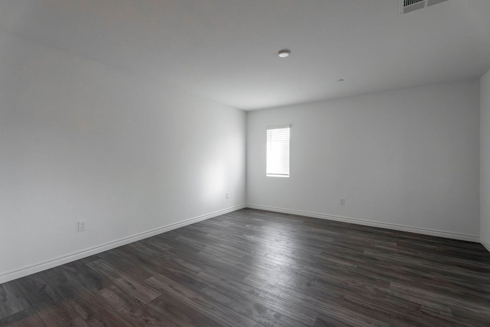 Las Vegas Townhome: 3541 Reserve Ct