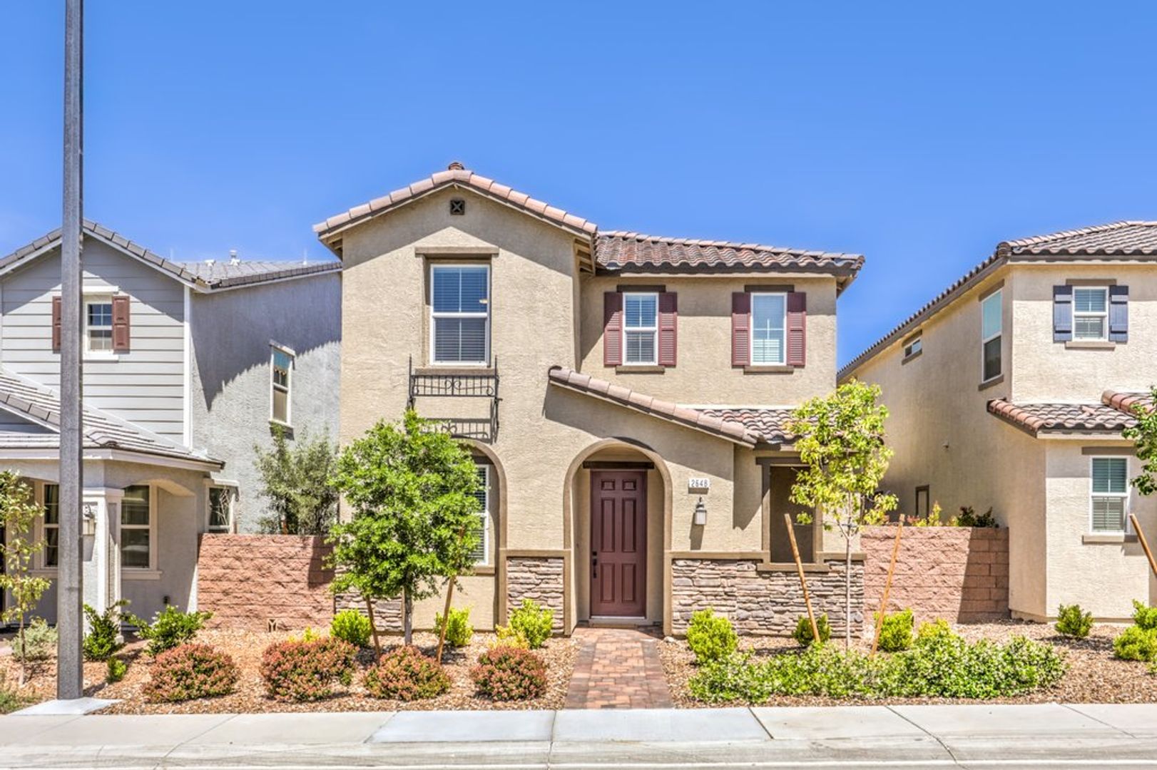 Henderson House: 2648 Montesilvano Pl