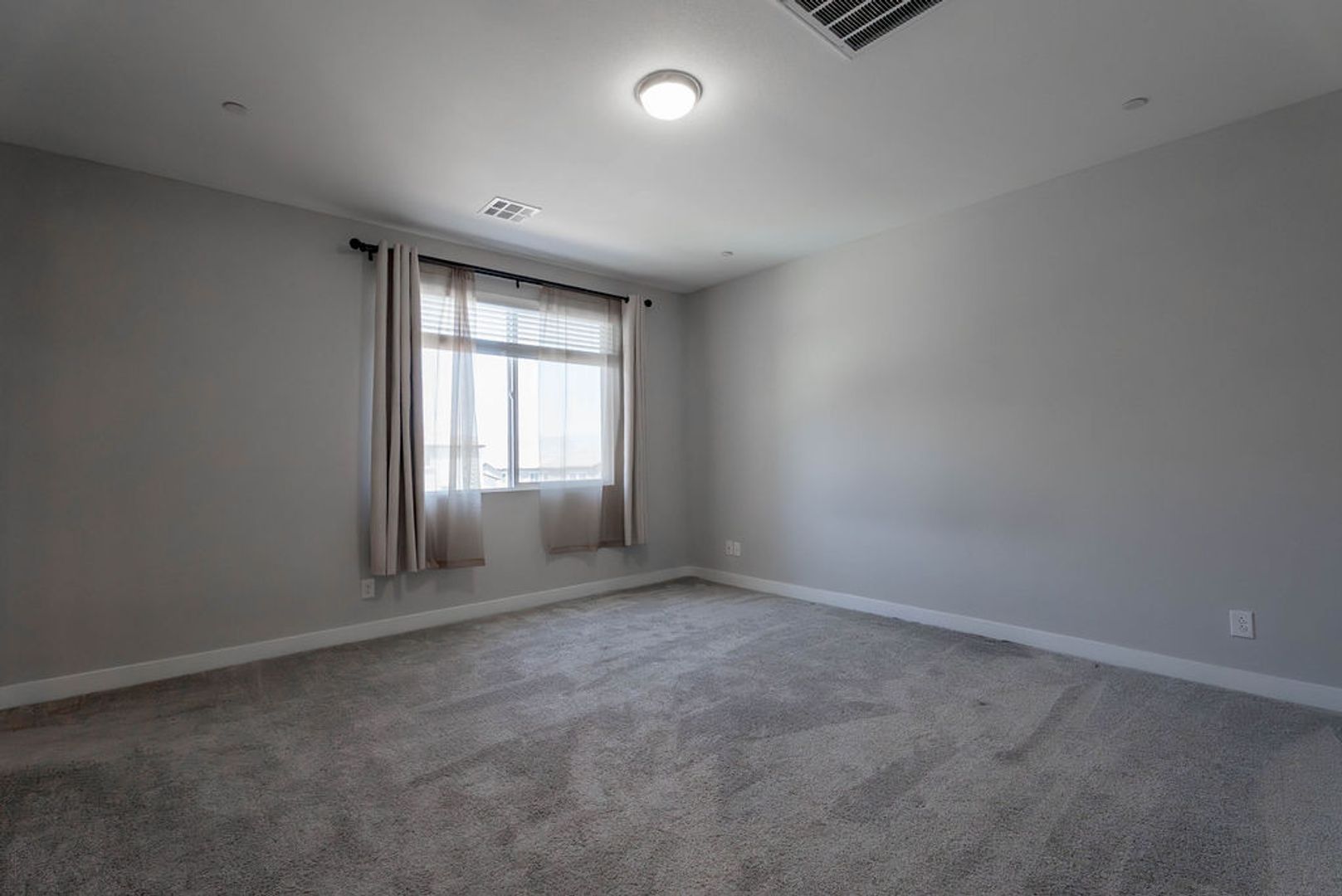 Las Vegas House: 10620 Carnes Ave