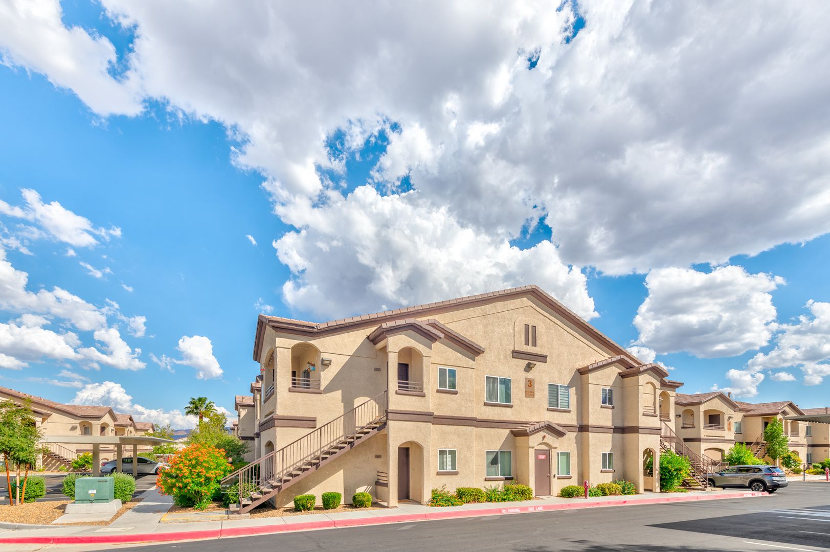 Henderson House: 2291 W Horizon Ridge Pkwy #3114