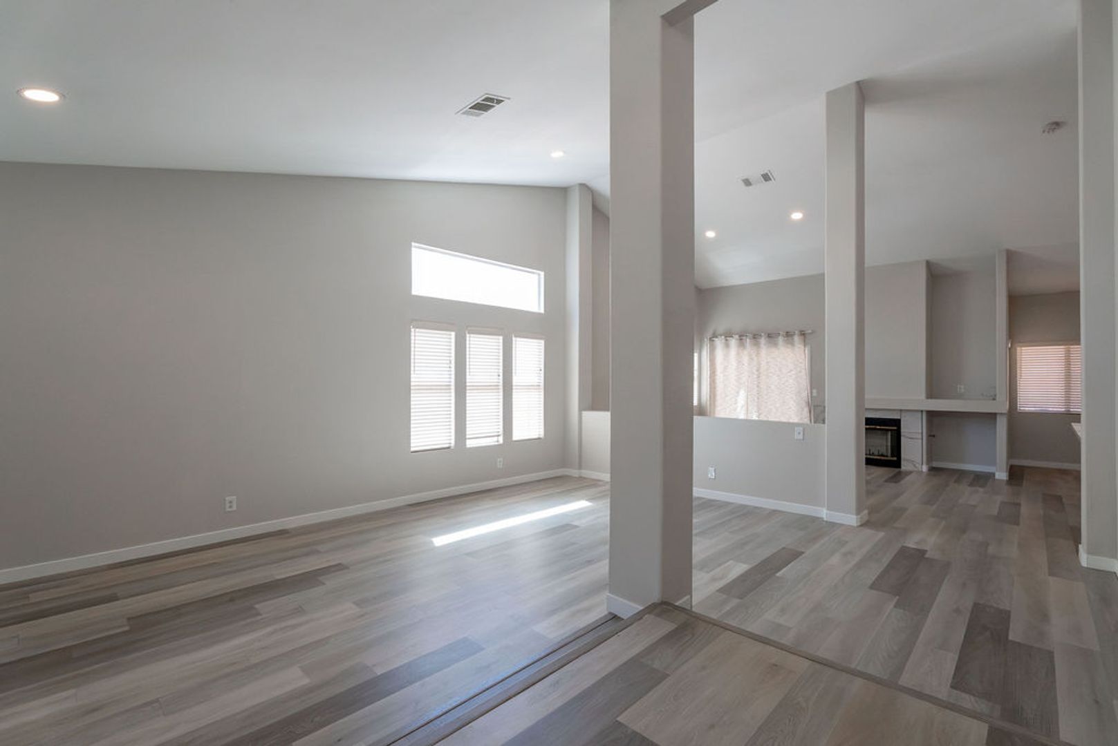 Henderson House: 1735 Navarre Ln