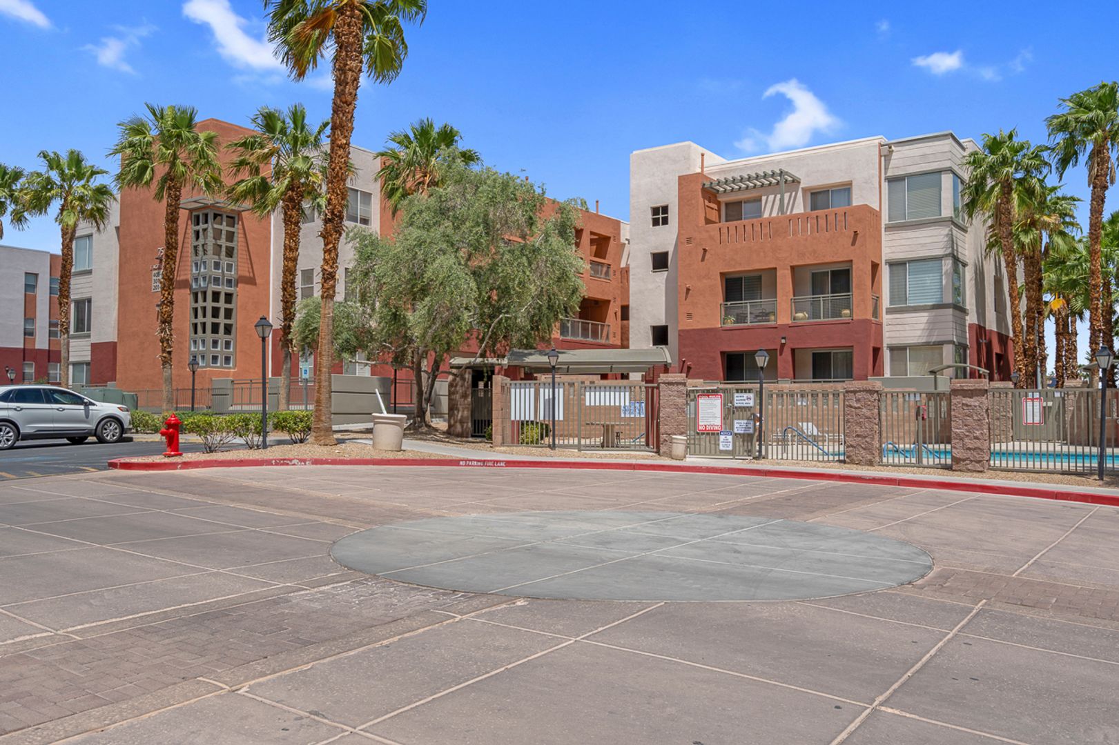 Las Vegas House: 75 E Agate Ave #206