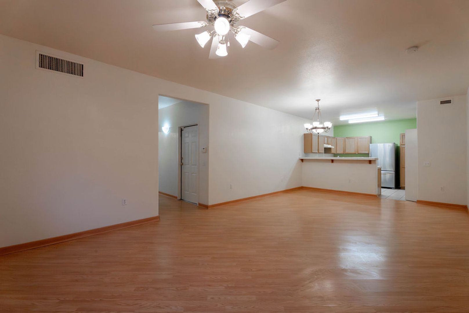 Las Vegas House: 2153 Jasper Bluff St #103