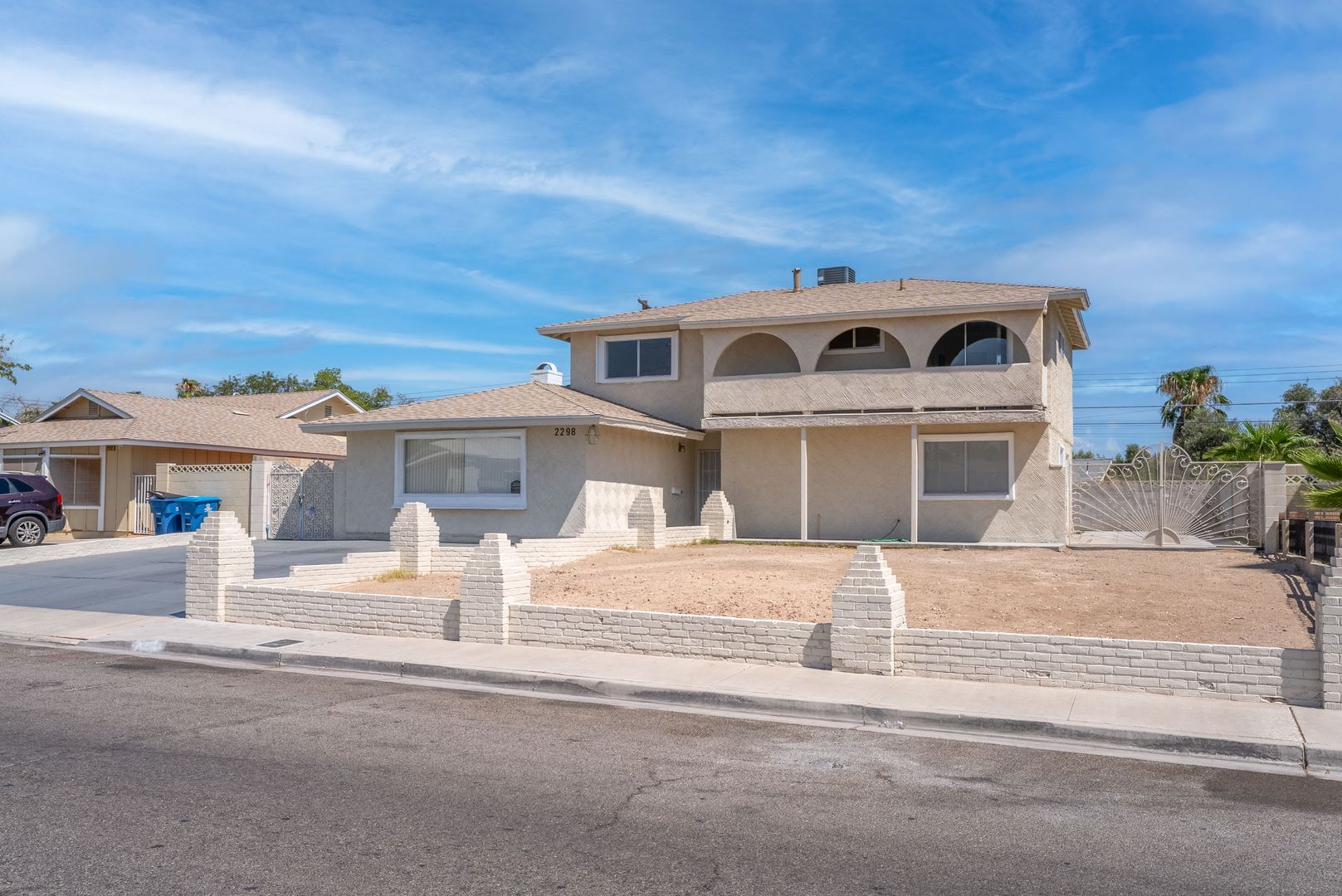 Las Vegas House: 2298 Golden Arrow Dr