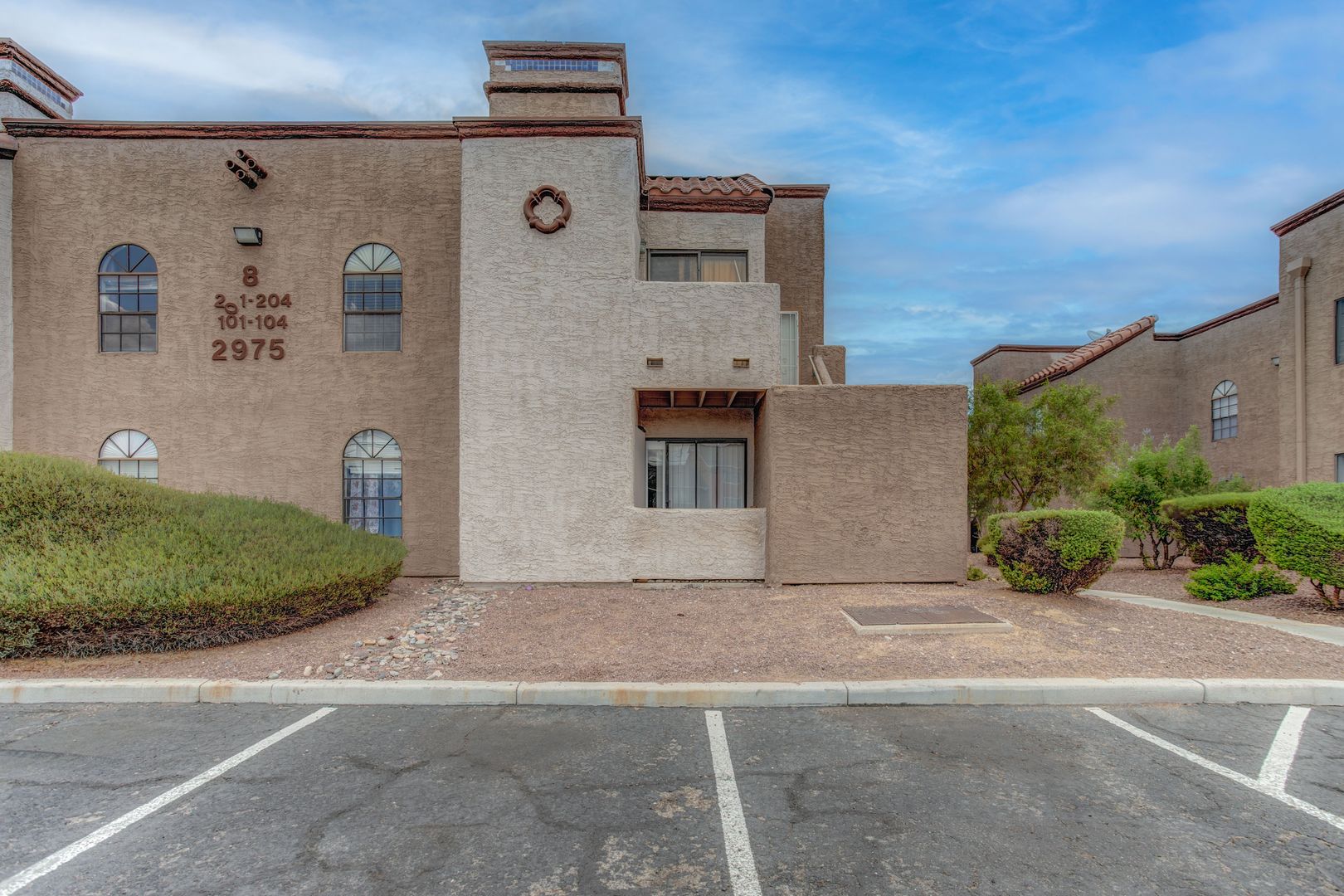 Las Vegas House: 2975 Juniper Hills Blvd #201
