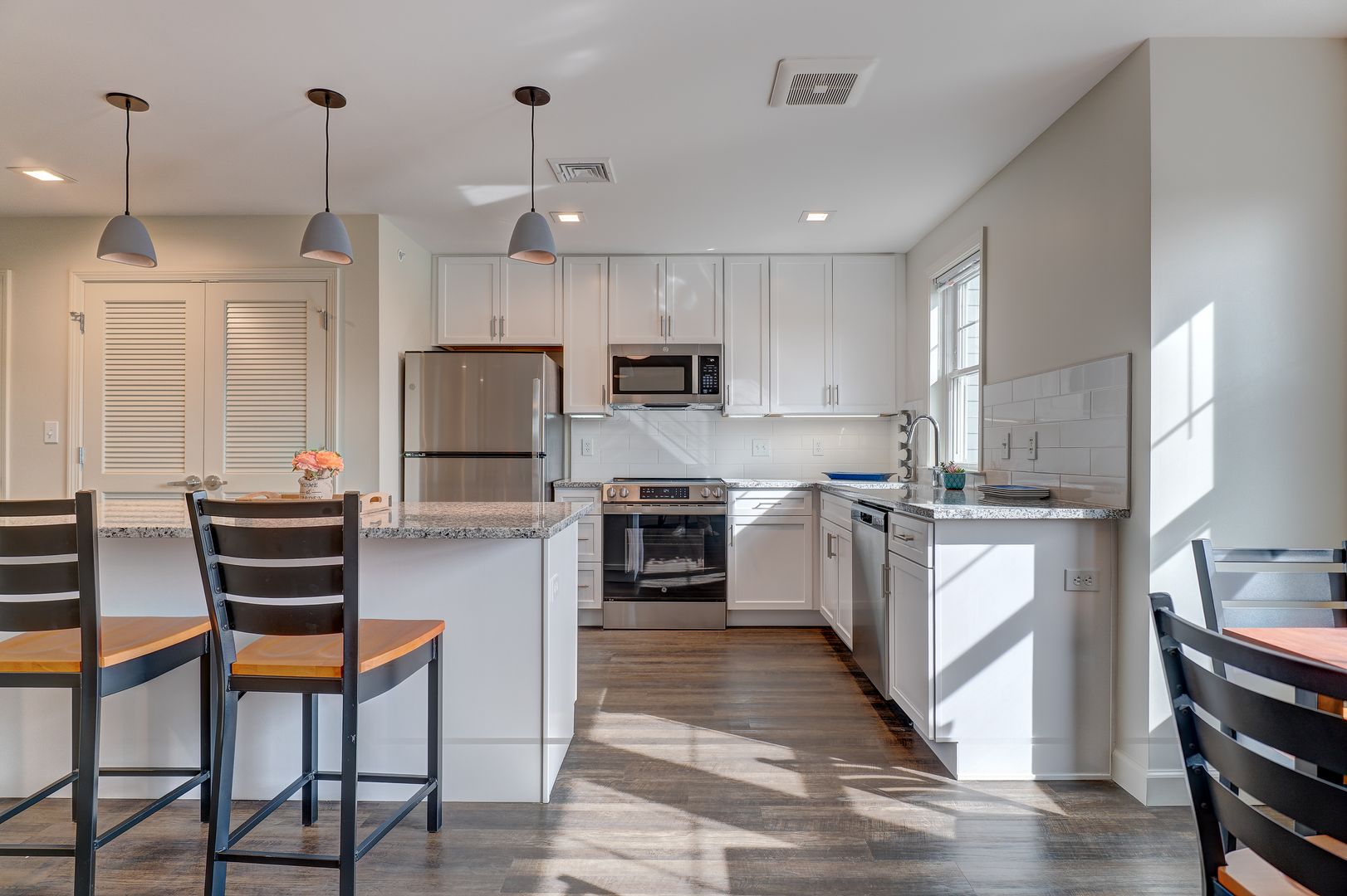 Hamden Apartment: 3311 Whitney Ave