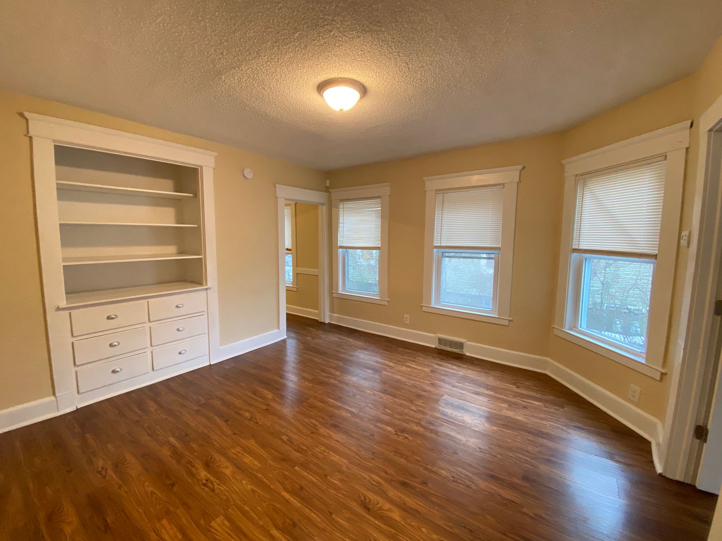 New Haven Apartment: 255 County St