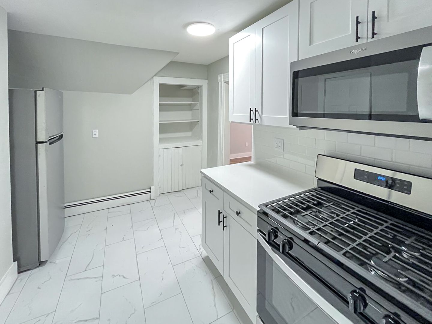 New Haven Apartment: 817 State Street