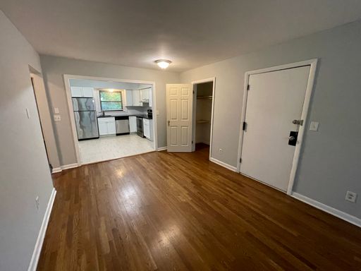2 Bed/1 Bath Apartment in Westville! Newly Renovated Bath, Heat & Hot Water Included! – photo 1