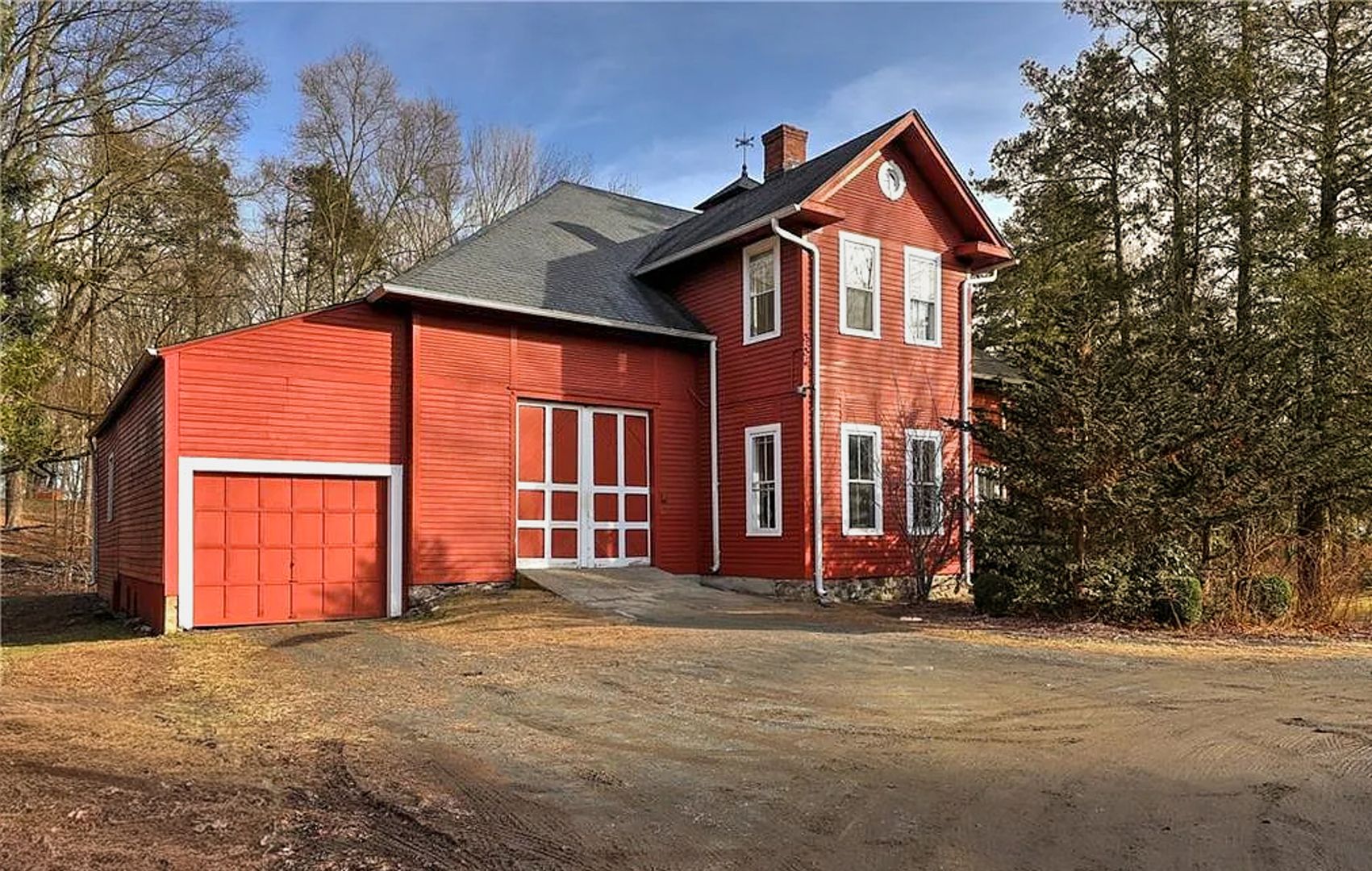 County Apartment: New Haven