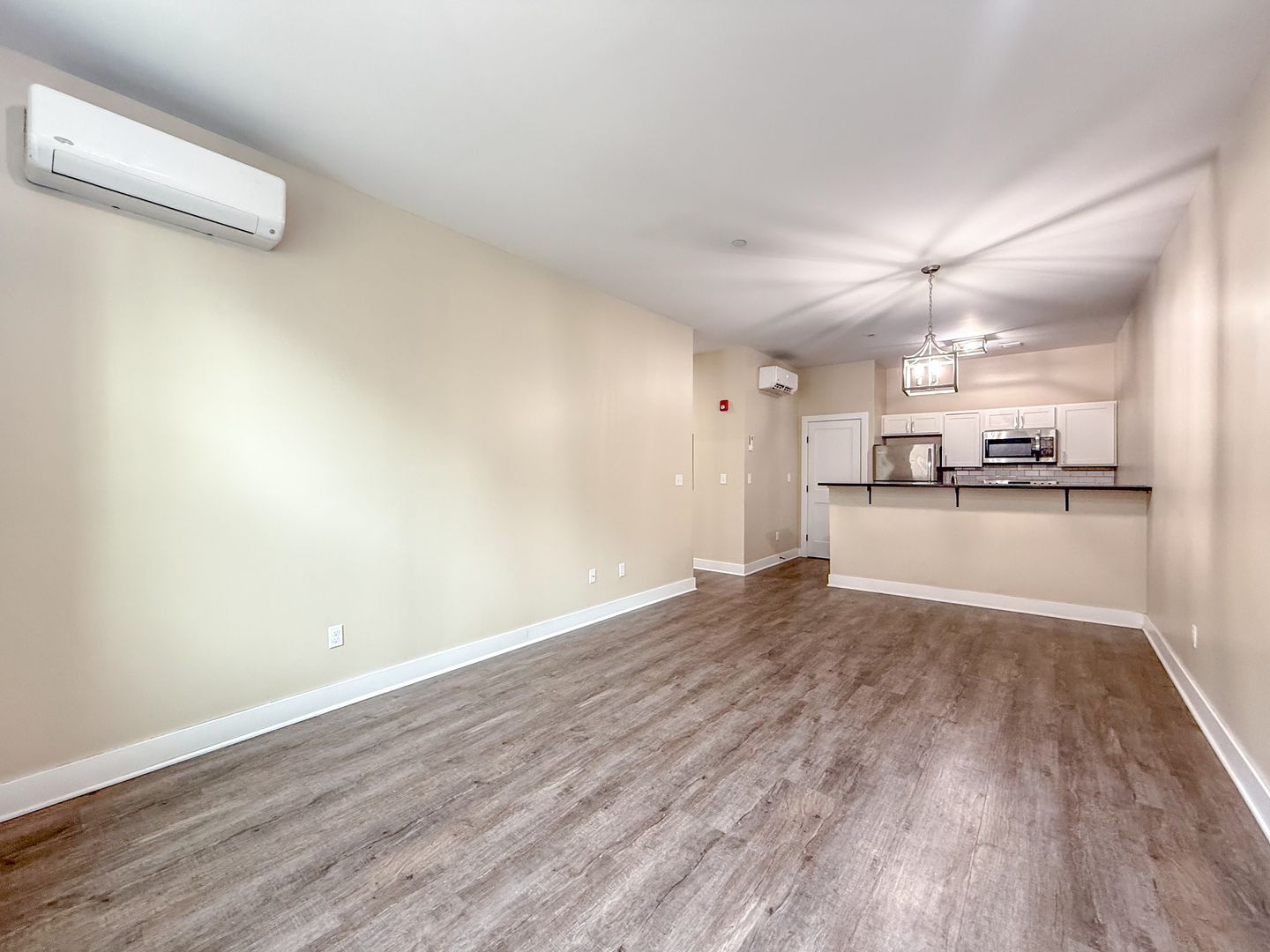 New Haven Apartment: 1455 State Street