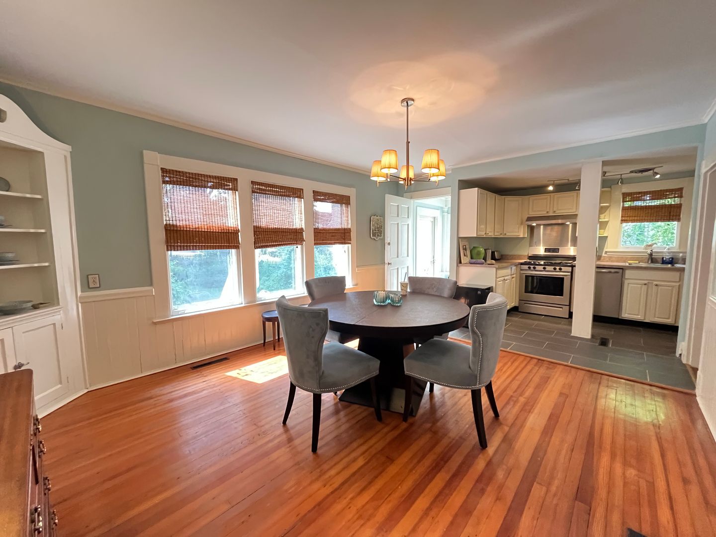New Haven House: 17 Anderson St