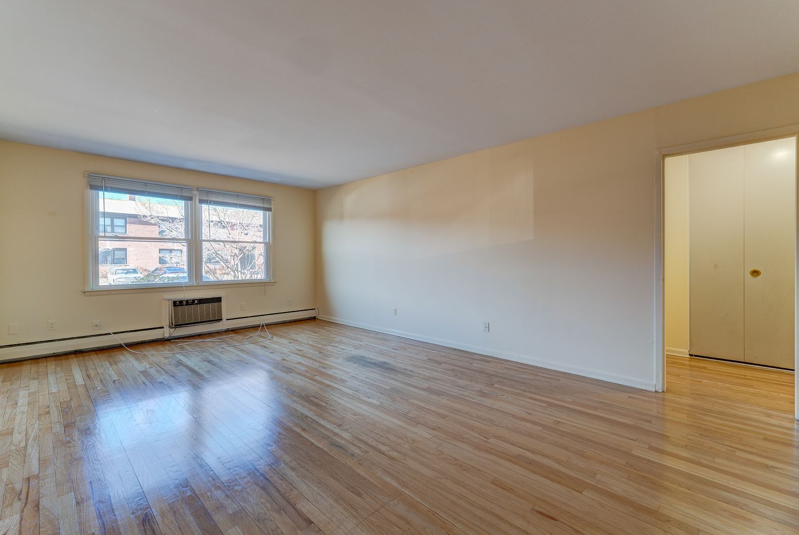 New Haven Apartment: 311 Blake Street