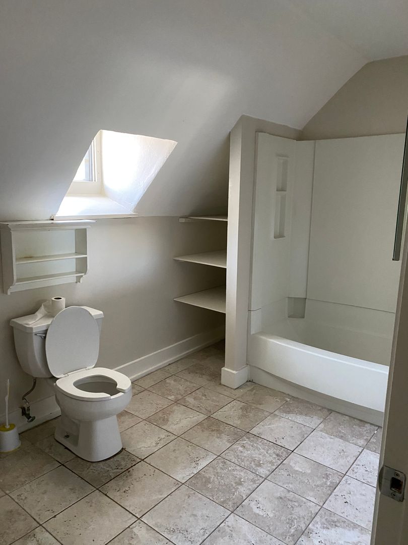 New Haven Apartment: 255 Ellsworth Street