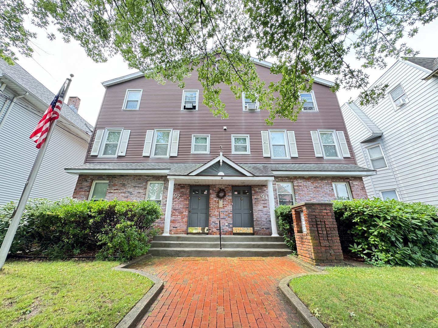 New Haven Apartment: 94 Edwards Street
