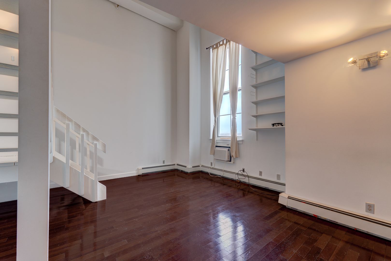 New Have Apartment: 116 Court St