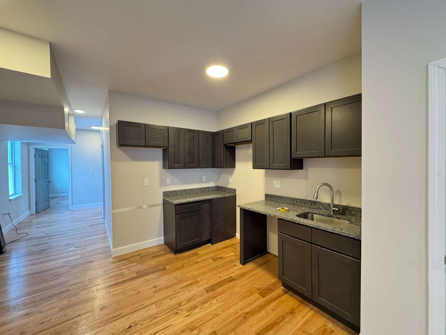 New Haven Apartment: 151 Poplar Street