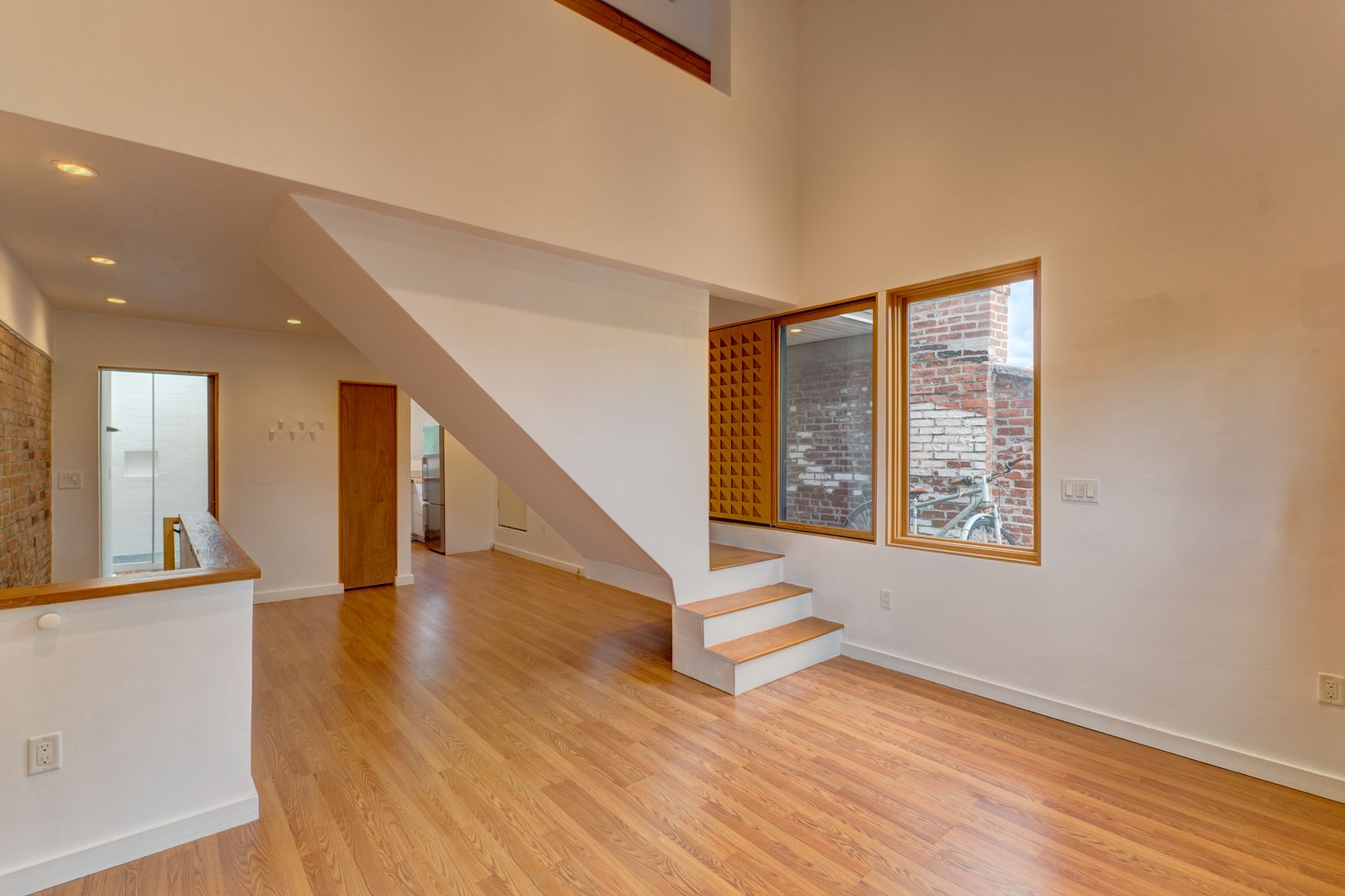 County Apartment: New Haven