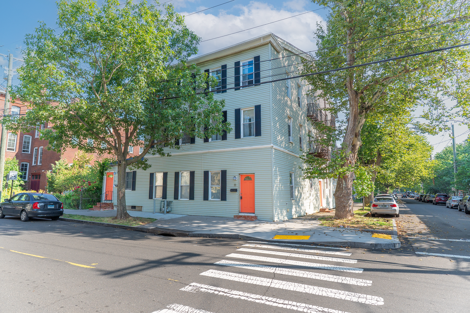 New Haven Apartment: 11 Lawrence St