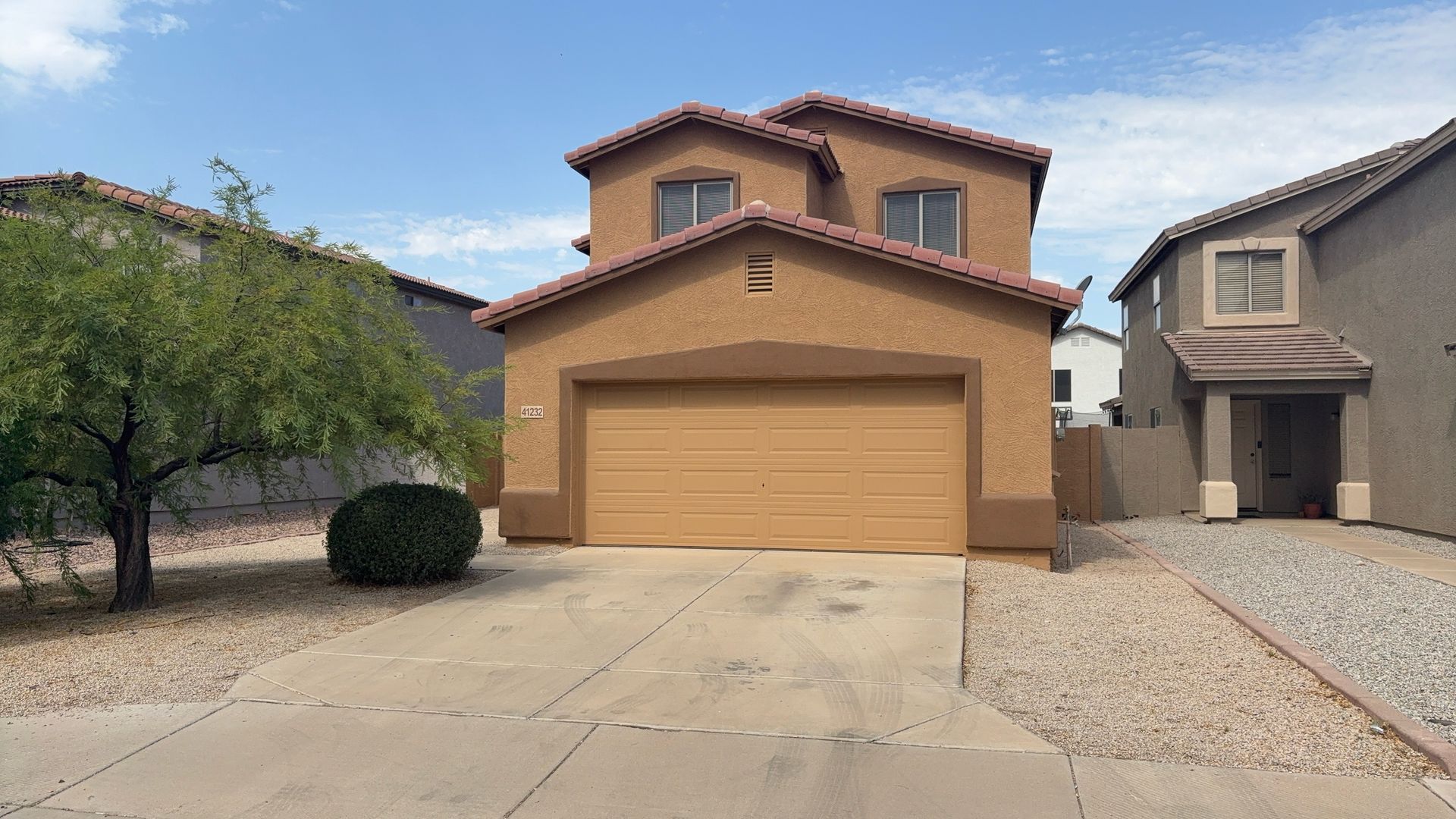 San Tan Valley House: 41232 N Cambria Dr